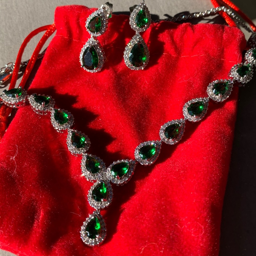 Emerald Set